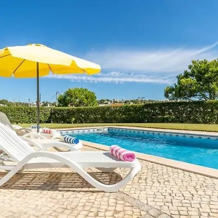 Vakantiehuis Mina - Large House Sleeps 9, Walk To Beach, Golf And Shops *